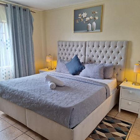 Menlyn Maine Apartments, Menlyn Place Pretoria-Noord Exterior foto